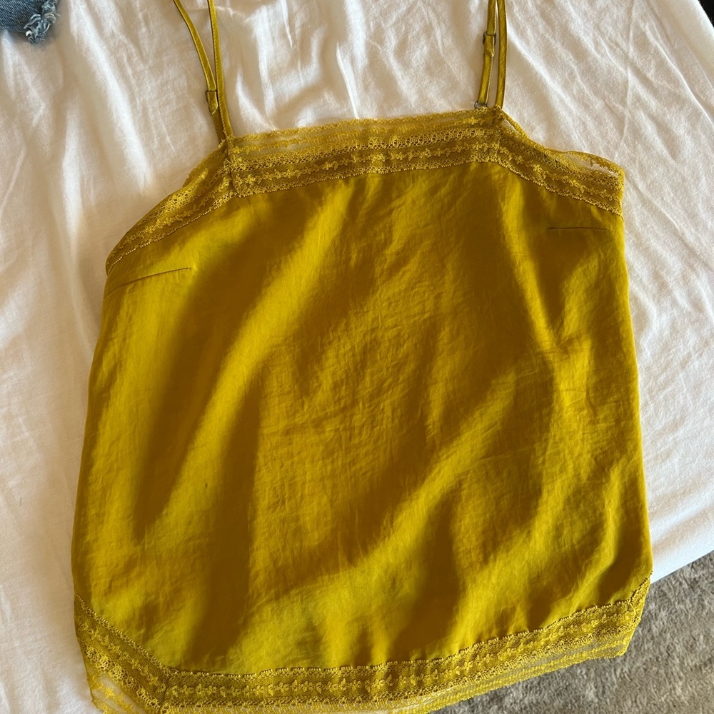 Abercrombie top
